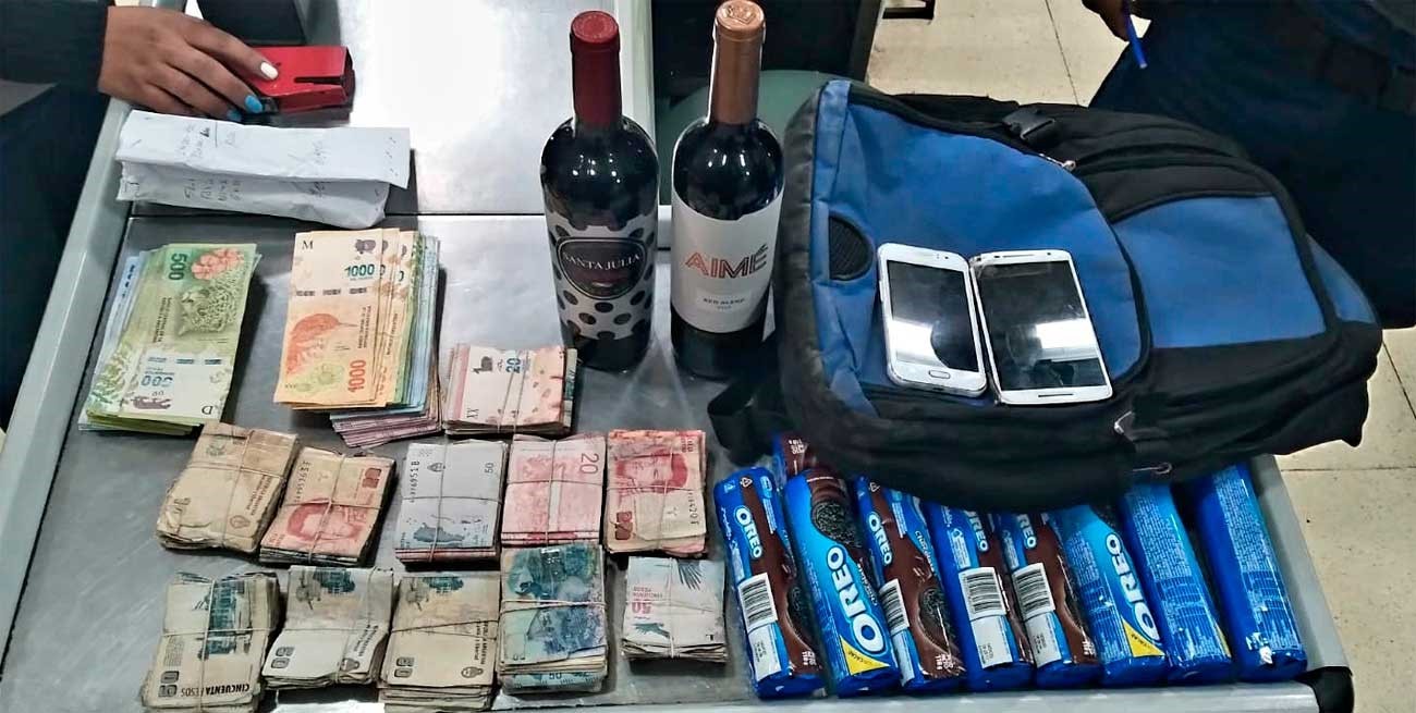 Insólito: robó en un supermercado y se escondió en una heladera