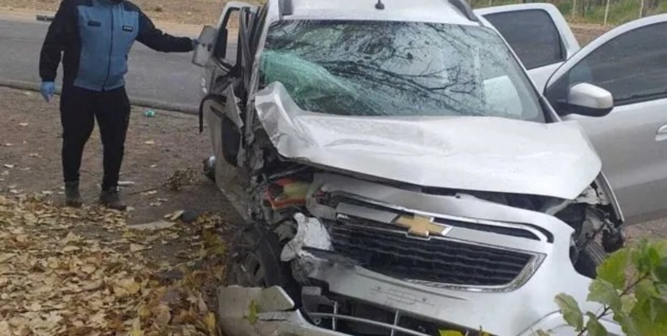 Tragedia: un bebé falleció tras un fuerte choque frontal en Mendoza