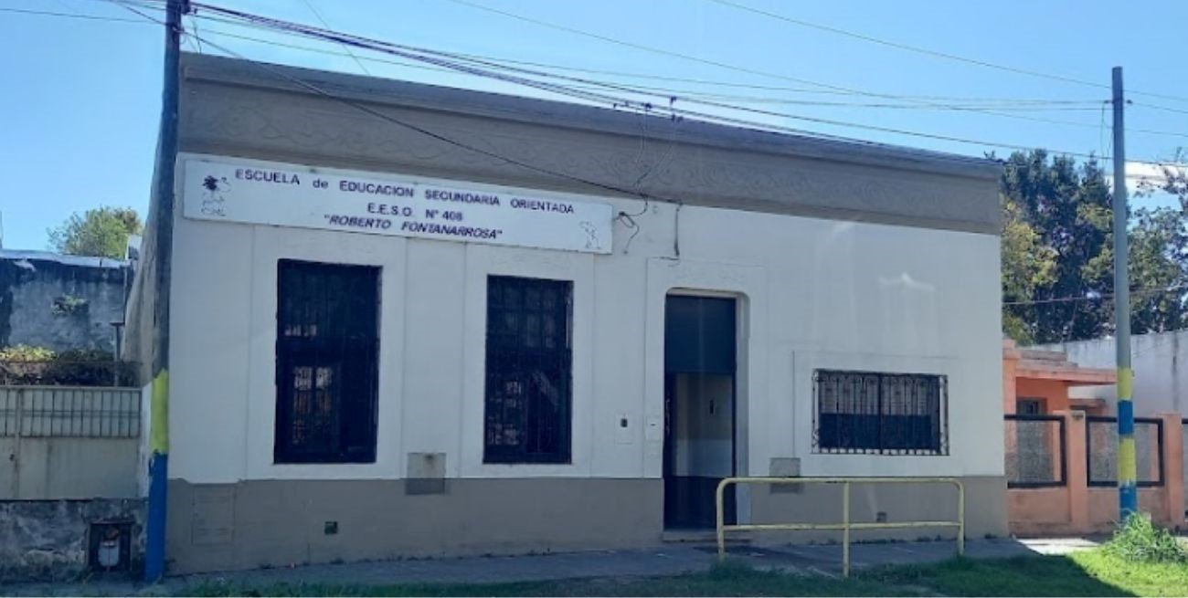Simuló ser un preceptor en una escuela de Rosario para poder robar