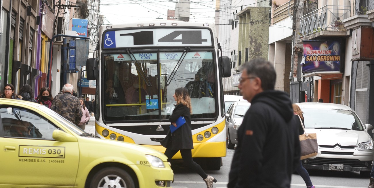 Empresarios del transporte advierten que no podrán cumplir con el acuerdo salarial