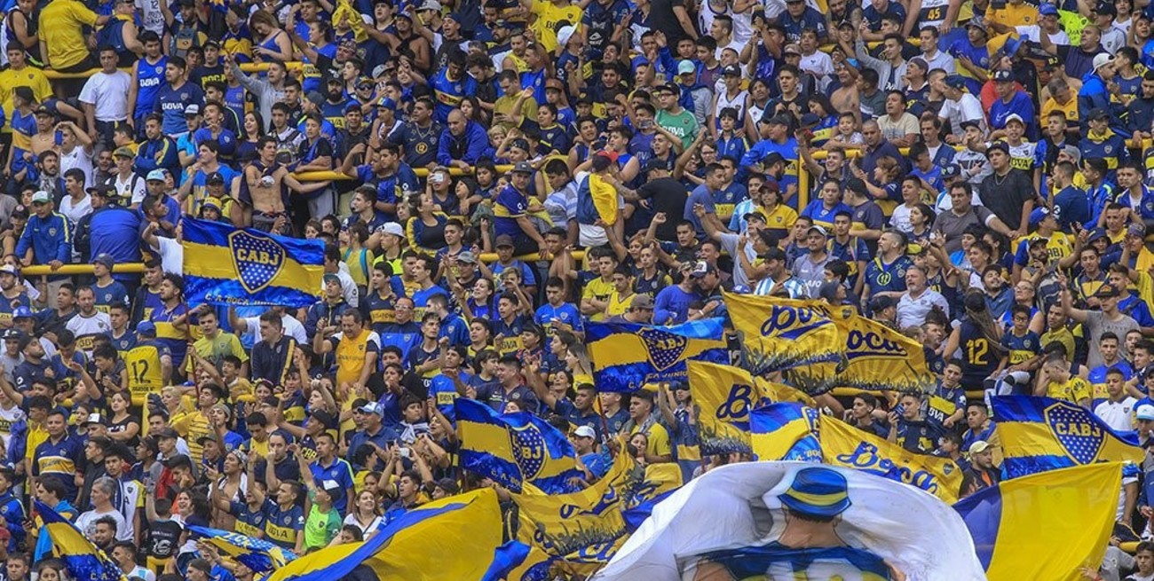 Boca suspendió los festejos por el campeonato tras la muerte de un hincha en la tribuna