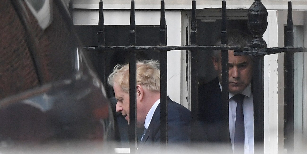 Boris Johnson ganó el voto de confianza conservador y continuará siendo primer ministro