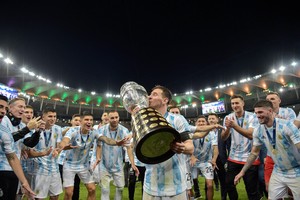 El relato comenzará con la Copa América 2021 en Brasil e incluirá secuencias de la vida del grupo en las eliminatorias rumbo a Qatar 2022. Foto: Conmebol