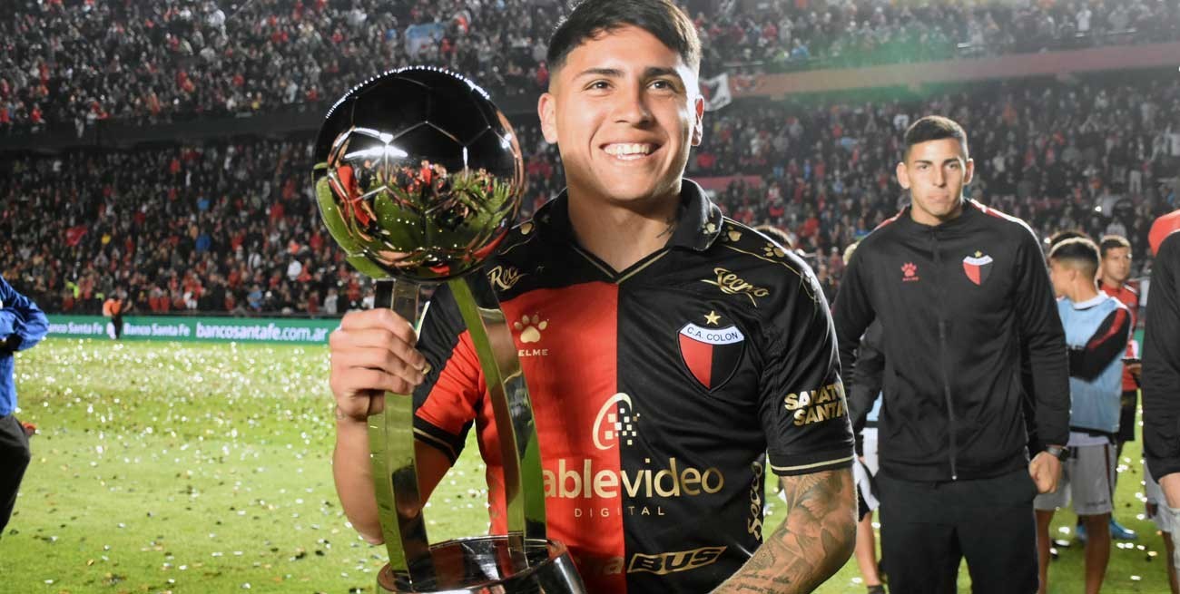 Colón: ejecutan la cláusula de Farías por 12 millones de dólares