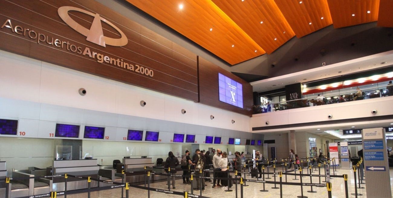 Por una amenaza de bomba, evacuaron y suspendieron vuelos en el aeropuerto de Mendoza 