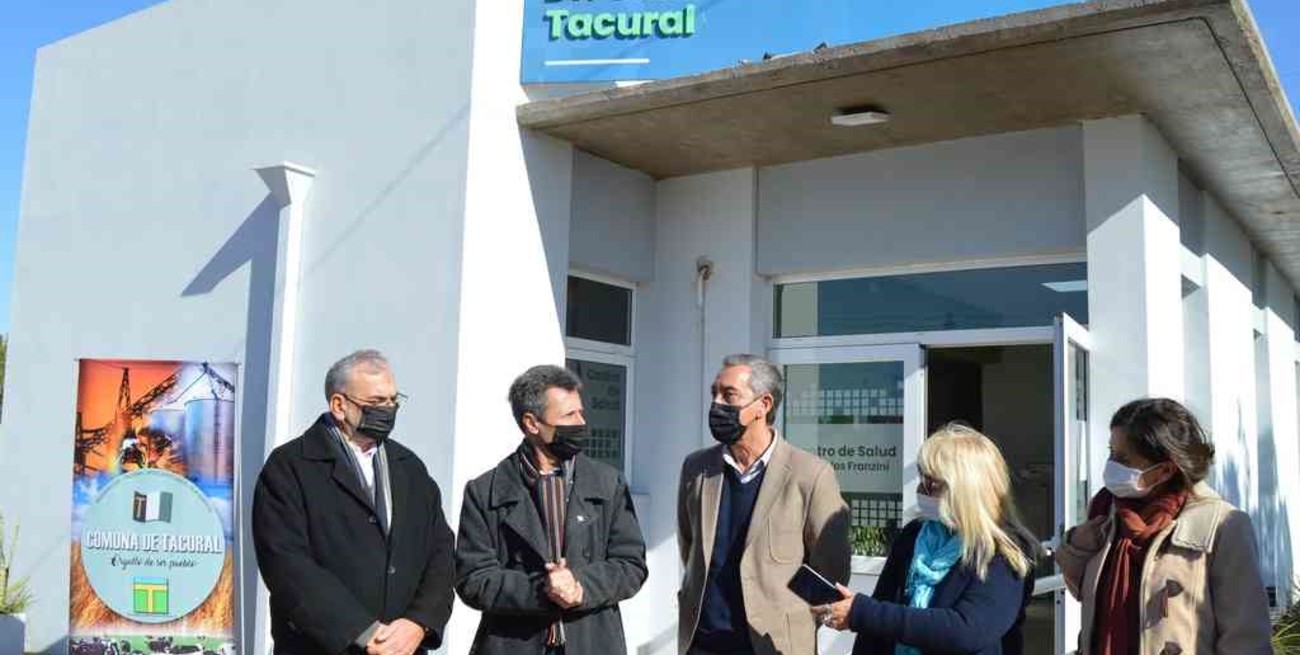 Entregan equipamiento al Centro de Salud de Tacural
