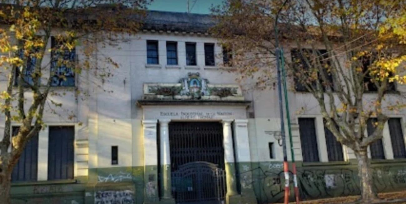 Un alumno tuvo que ser hospitalizado tras recibir una paliza en un colegio de La Plata