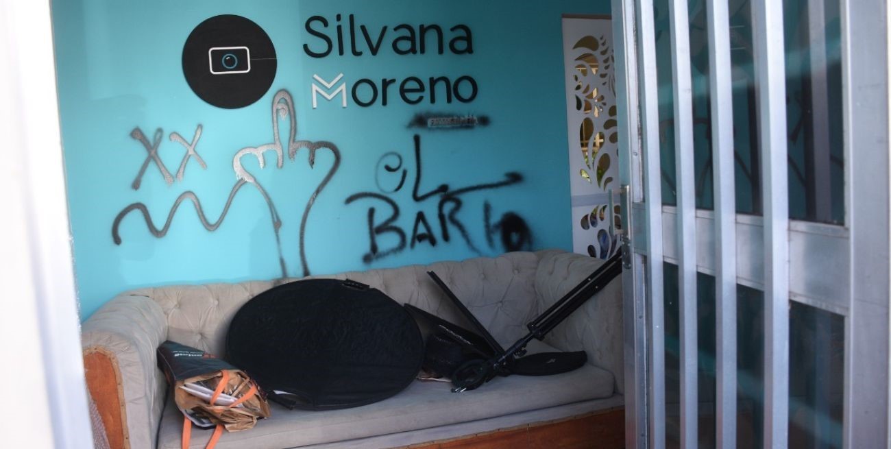 Robo y vandalismo en un estudio fotográfico de la ciudad de Santa Fe