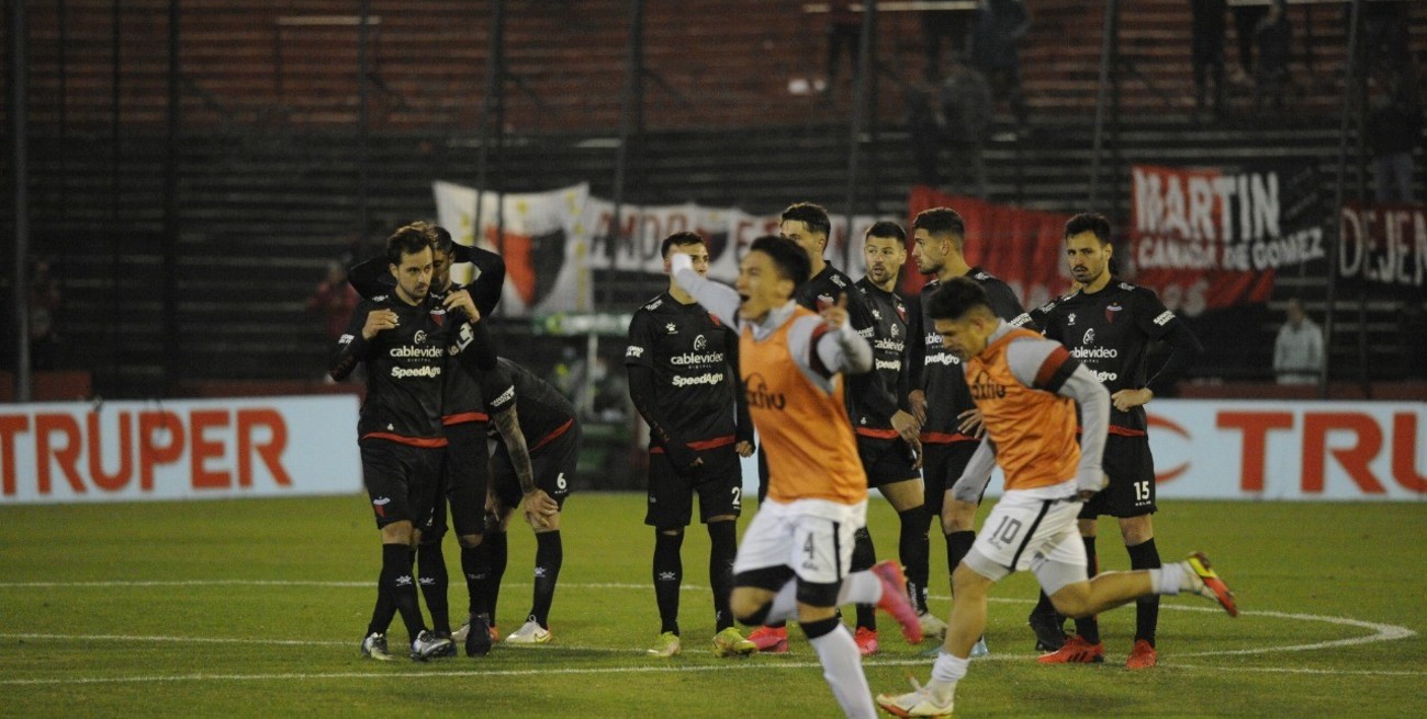 Colón perdió con Patronato en los penales y quedó eliminado de la Copa Argentina