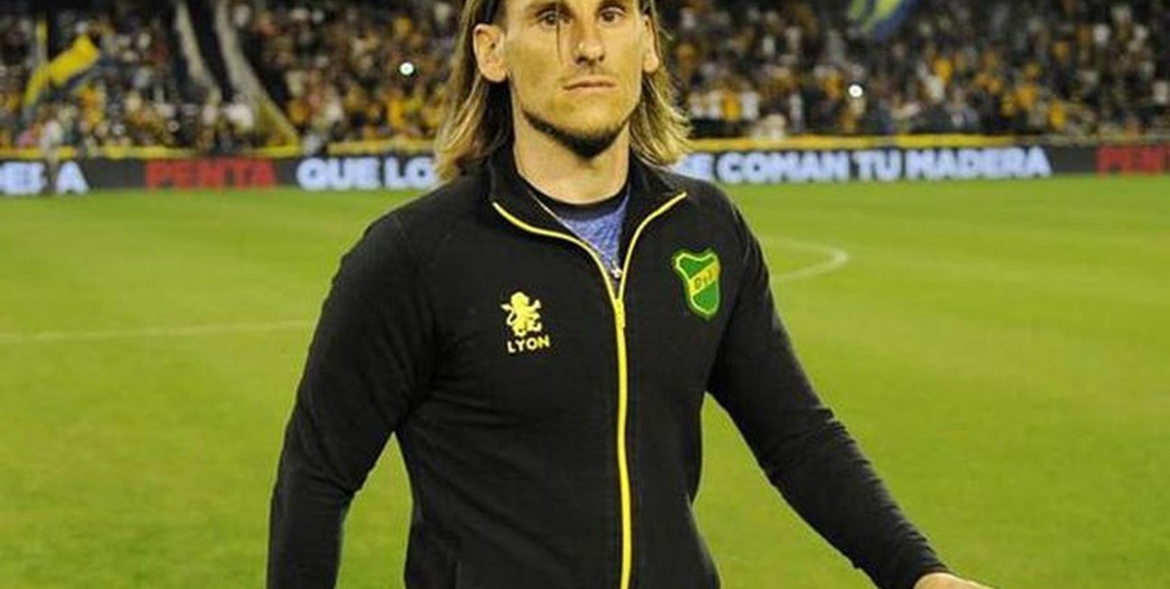 Beccacece molesto: ¿se va de Defensa y Justicia?