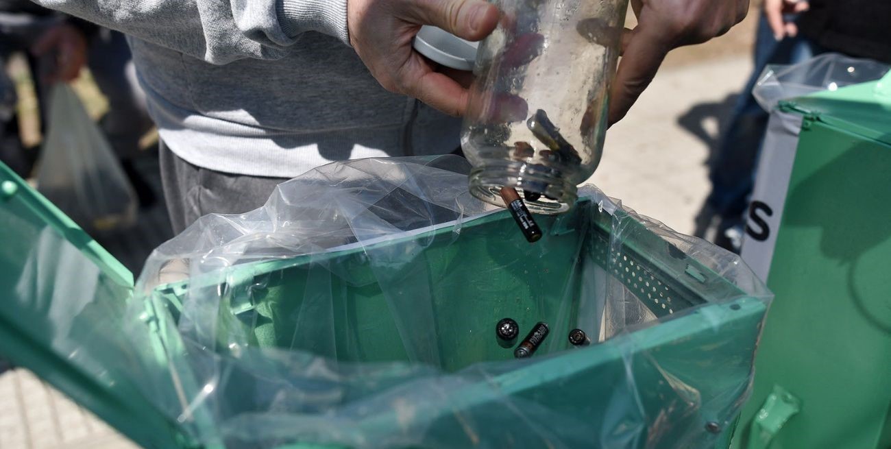 ¿Adónde se pueden llevar las pilas usadas en la ciudad de Santa Fe?