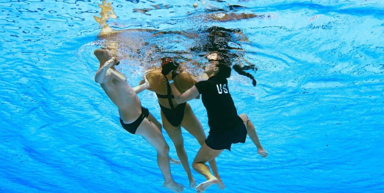 Tras el desmayo, Anita Álvarez no fue autorizada a competir en el Mundial de Natación