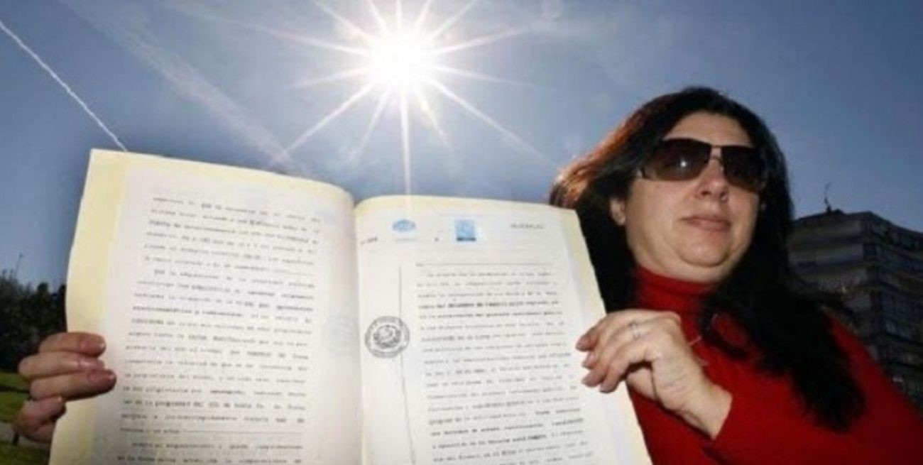 Quién es Ángeles Durán: la mujer que asegura ser la dueña del Sol y quiere cobrar por su uso