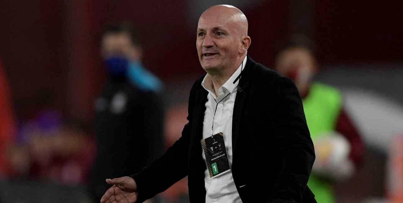 Previo al cruce con Unión, Nacional confirmó cinco casos de coronavirus en el plantel