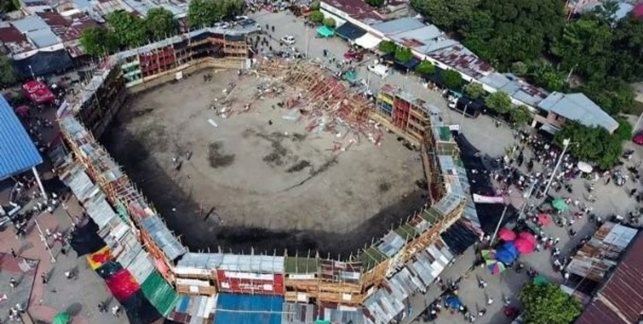 Al menos seis muertos por el colapso de una tribuna durante una corrida de toros en Colombia