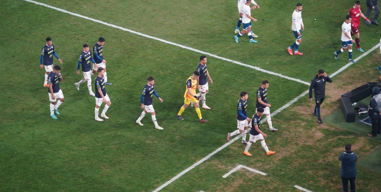 Copa Sudamericana: Mele dejó a Unión con vida