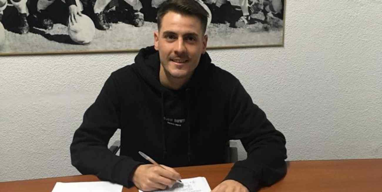 Julián Chicco fue presentado como refuerzo de Colón