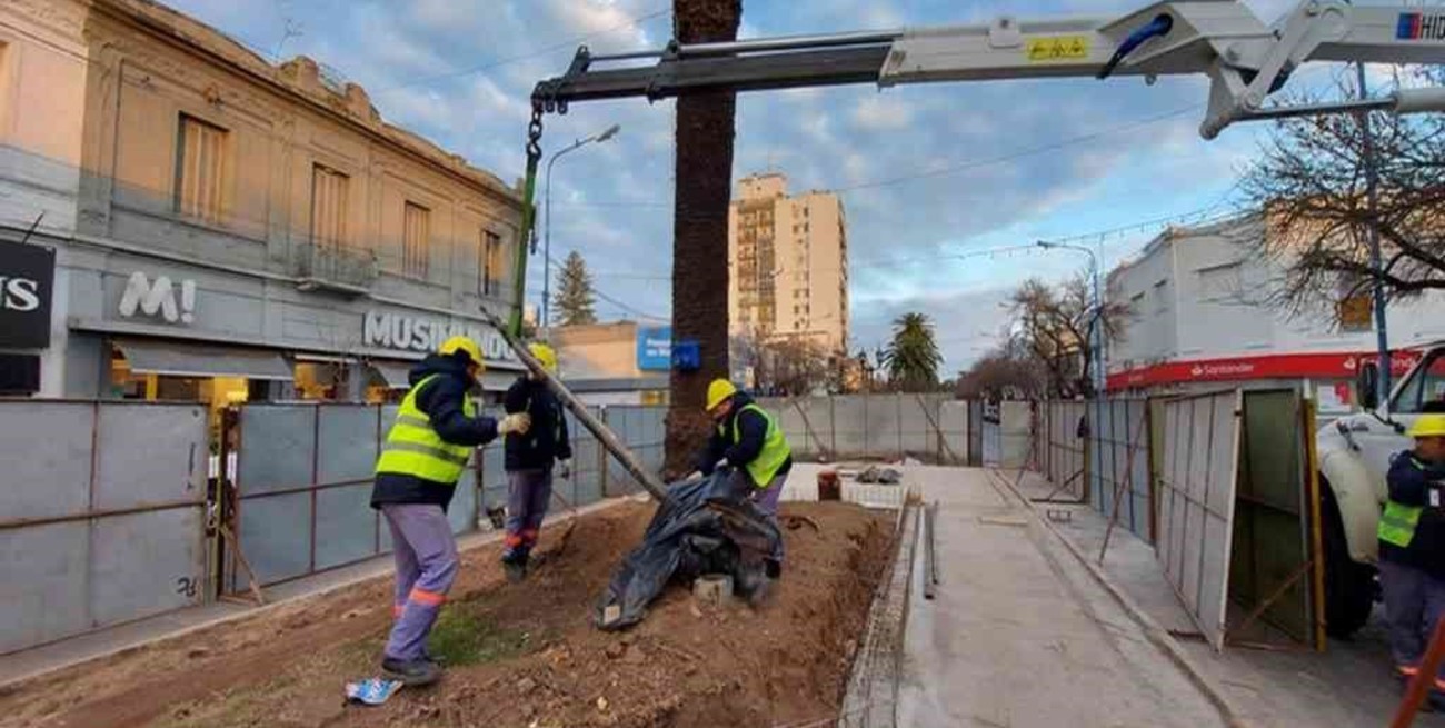 Reacondicionan las pantallas de bulevar Santa Fe