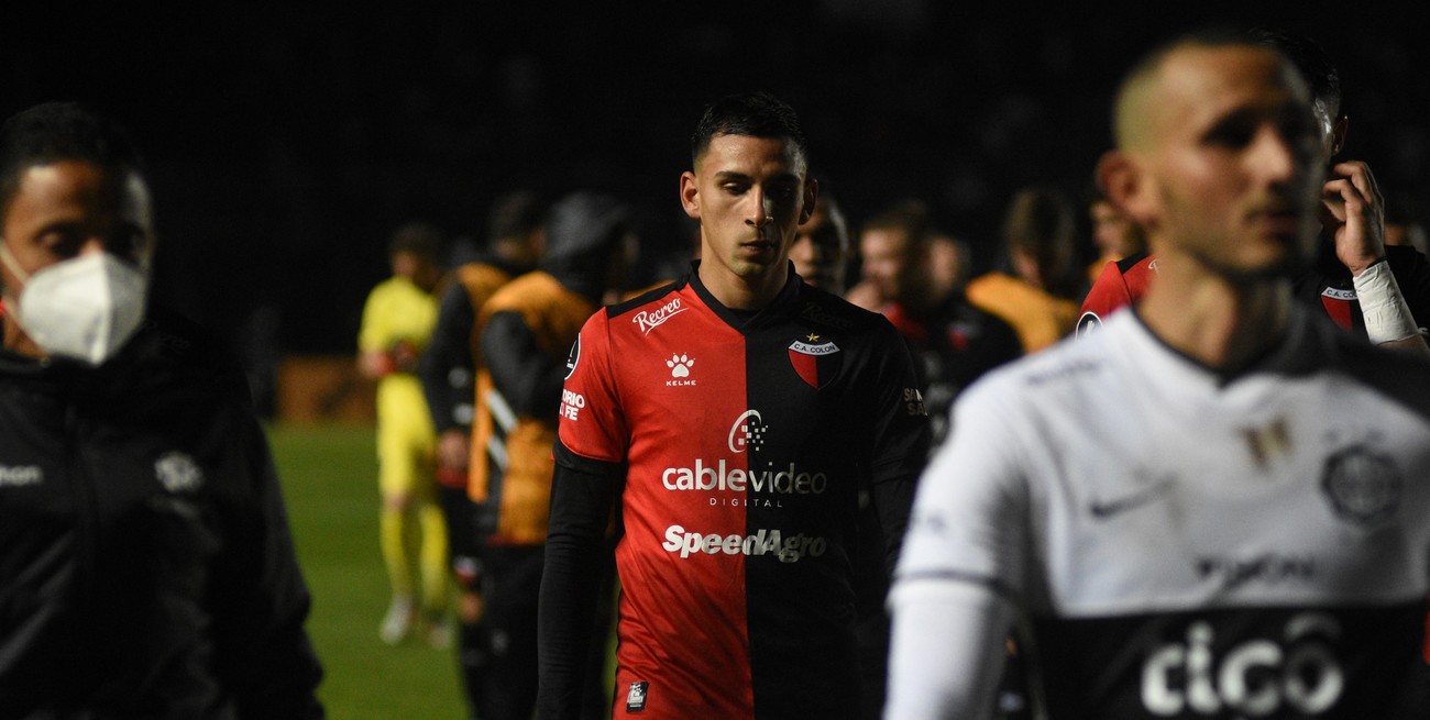 Colón llevó algunos titulares a Mendoza, ¿los pondrá Falcioni?