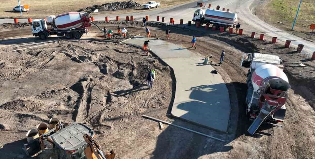 Avanza la obra de construcción de la rotonda en las rutas provinciales 90 y 18