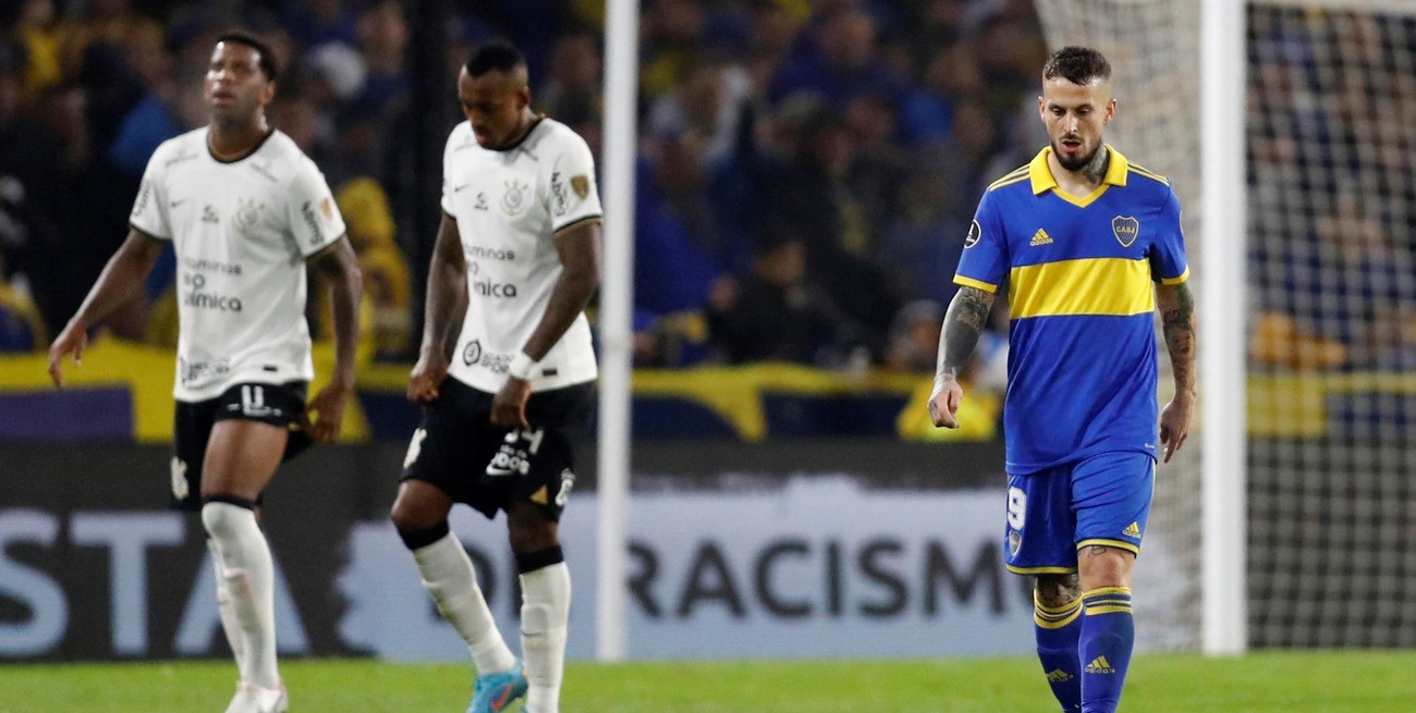 Benedetto es el foco de las gastadas a Boca por la eliminación de la Copa Libertadores