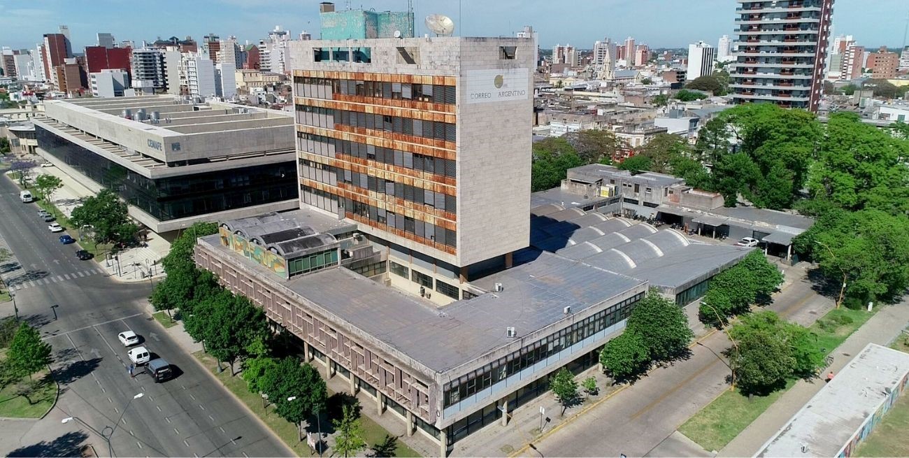 Ubican oficinas del Anses en el viejo edificio del Correo