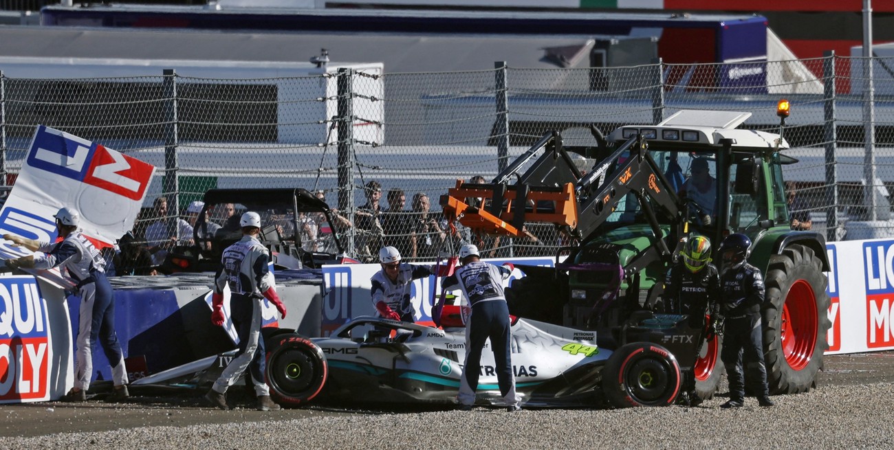 Video: Lewis Hamilton protagonizó un duro accidente en la clasificación del Gran Premio de Austria