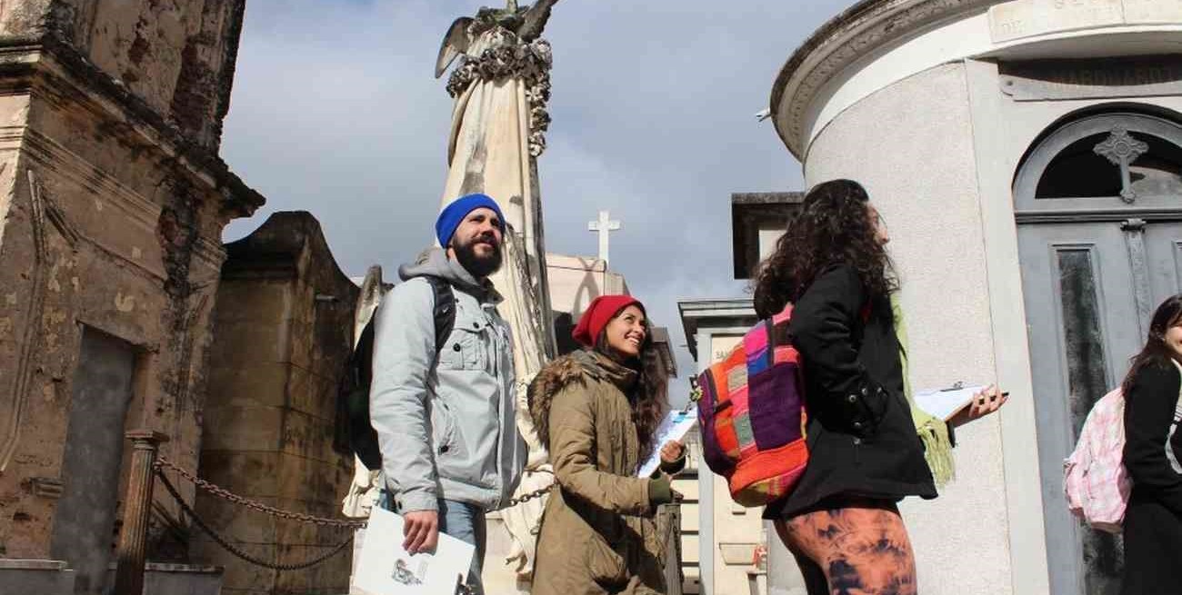 El Salvador develará los símbolos esotéricos que se esconden tras sus muros