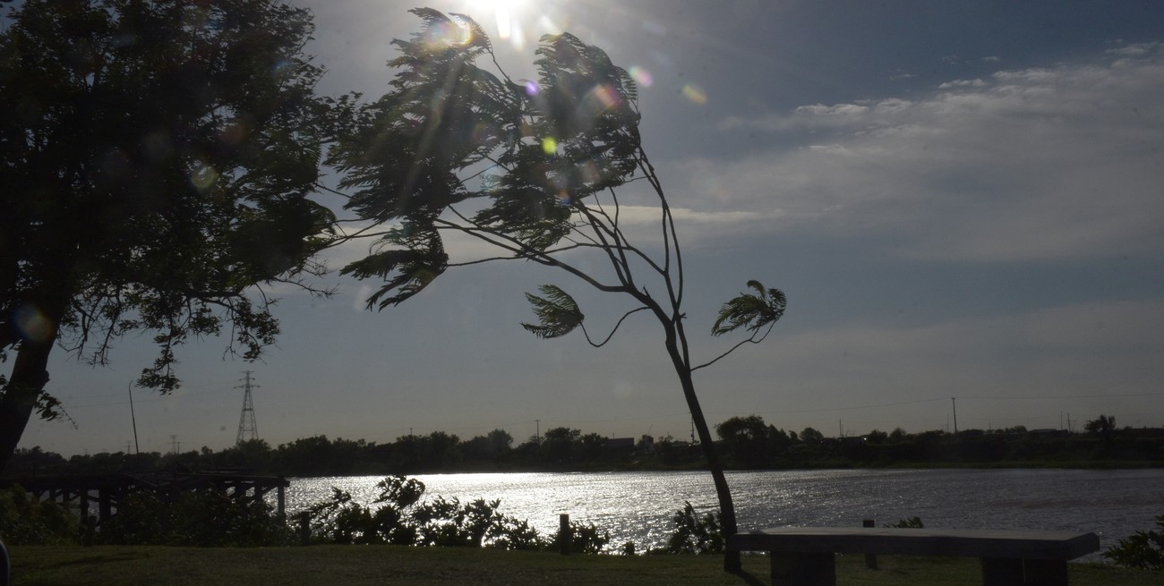 Rige un alerta meteorológico amarillo por vientos para gran parte de la provincia de Santa Fe y la región