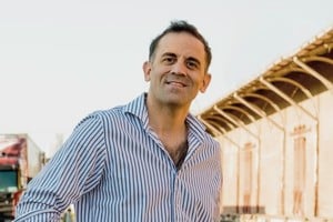 "Fuera de casos específicos como importaciones que hace el Estado, por ejemplo, para atender la pandemia por Covid, las operaciones que hacen las empresas de todos los rubros están hoy comprometidas".