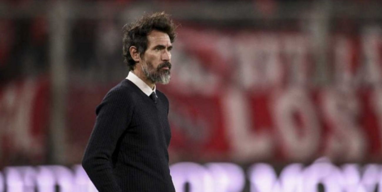 Eduardo Domínguez renunció al cargo de entrenador de Independiente