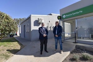 Este lunes se inauguraron los cajeros automáticos en General Lagos y Fuentes. 