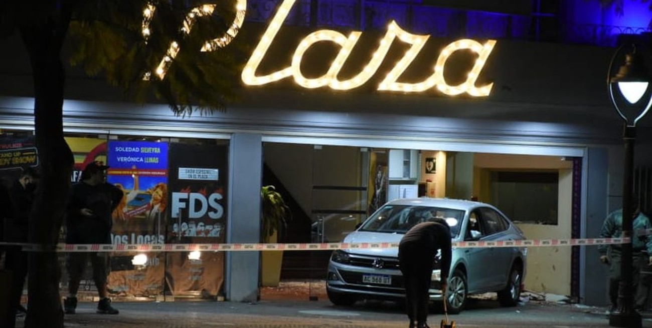 Continúan internadas siete personas tras el accidente en el Teatro Plaza de Mendoza