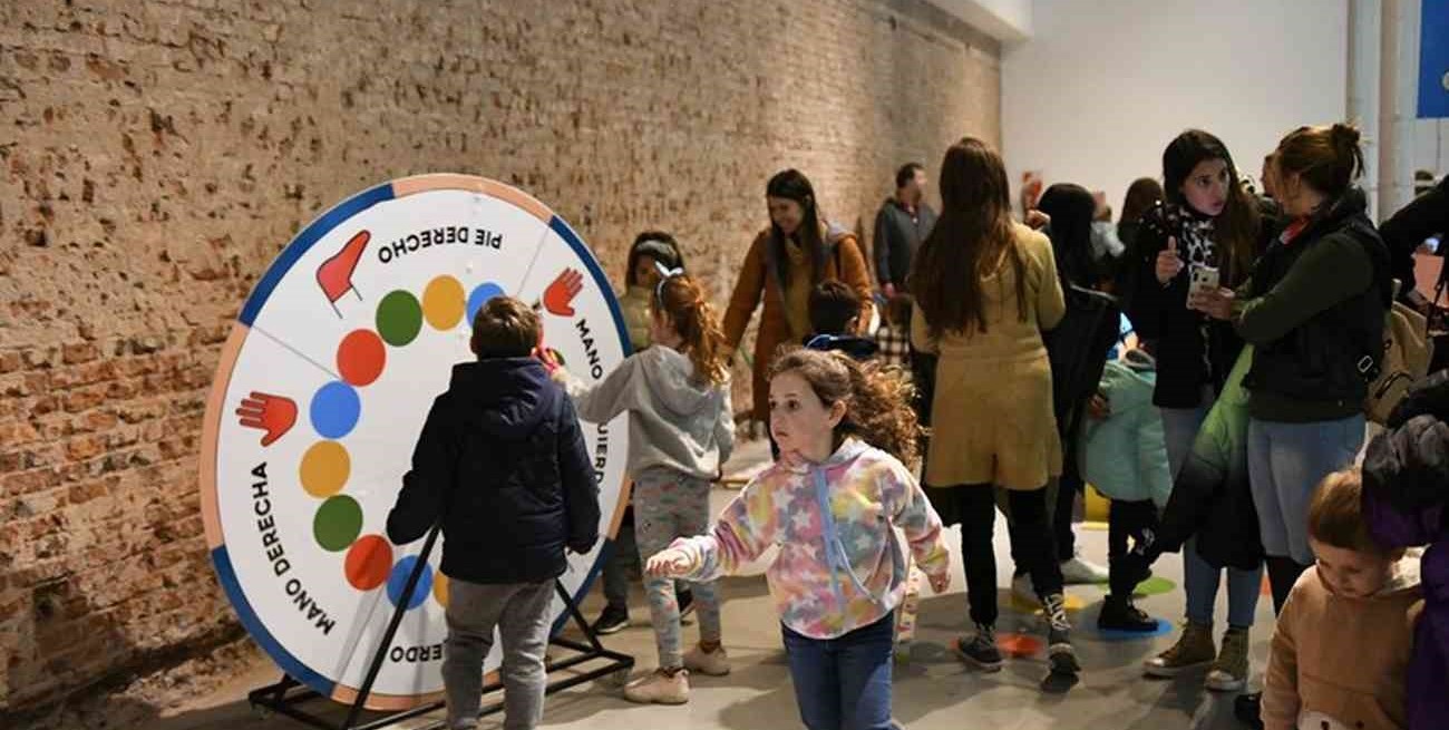 Más de 1200 personas visitaron Experimenta Juegos en los primeros días de exposición