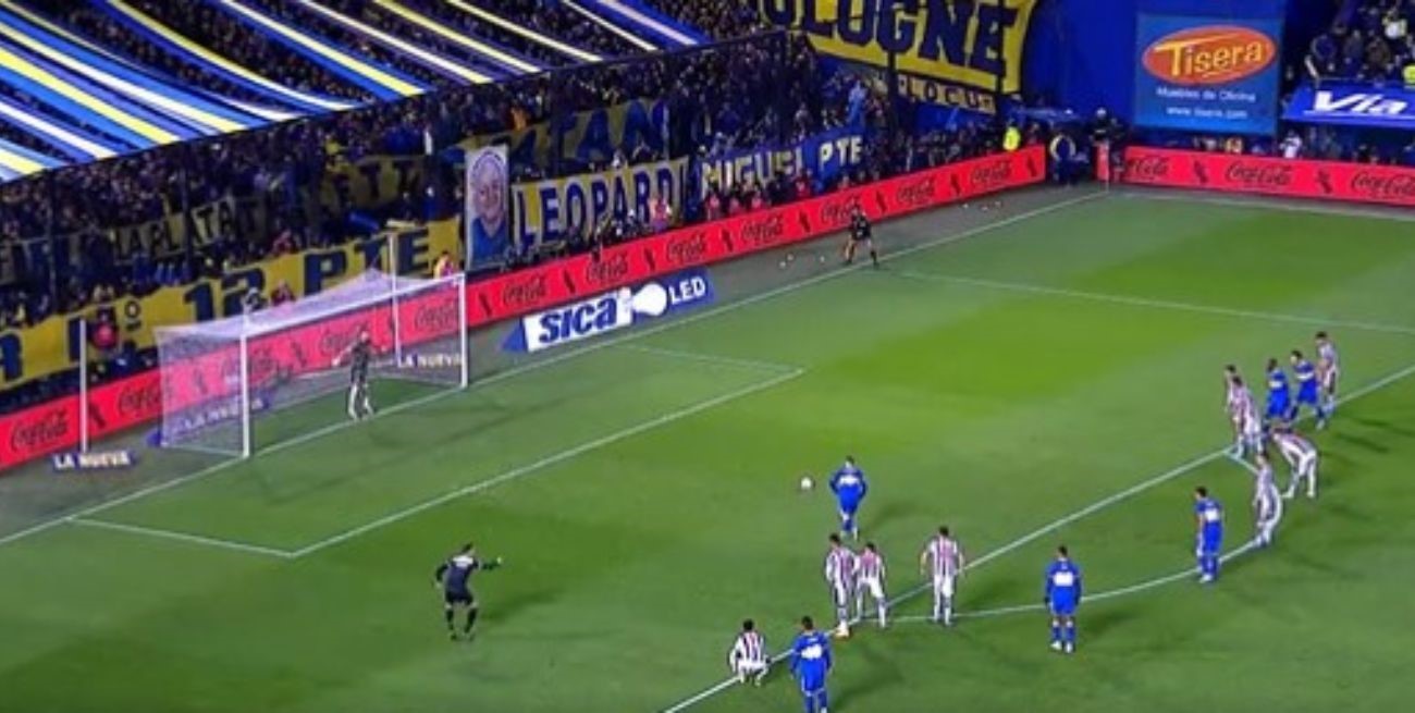 Video: Darío Benedetto volvió a errar un penal en Boca