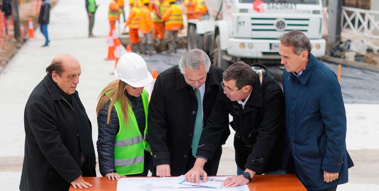 En medio de la crisis, Alberto Fernández anuncia un plan de obras públicas