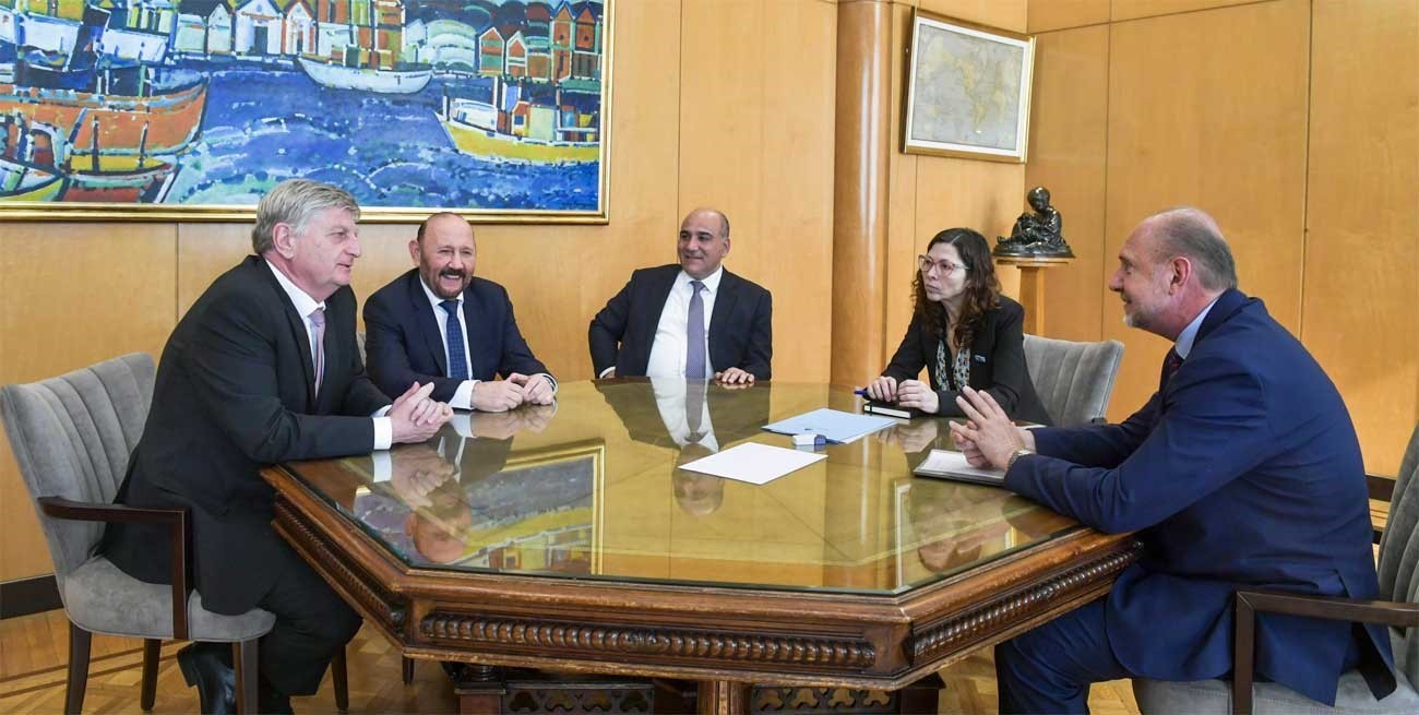 Perotti participó de una reunión con Manzur, Batakis y los gobernadores de Formosa y La Pampa