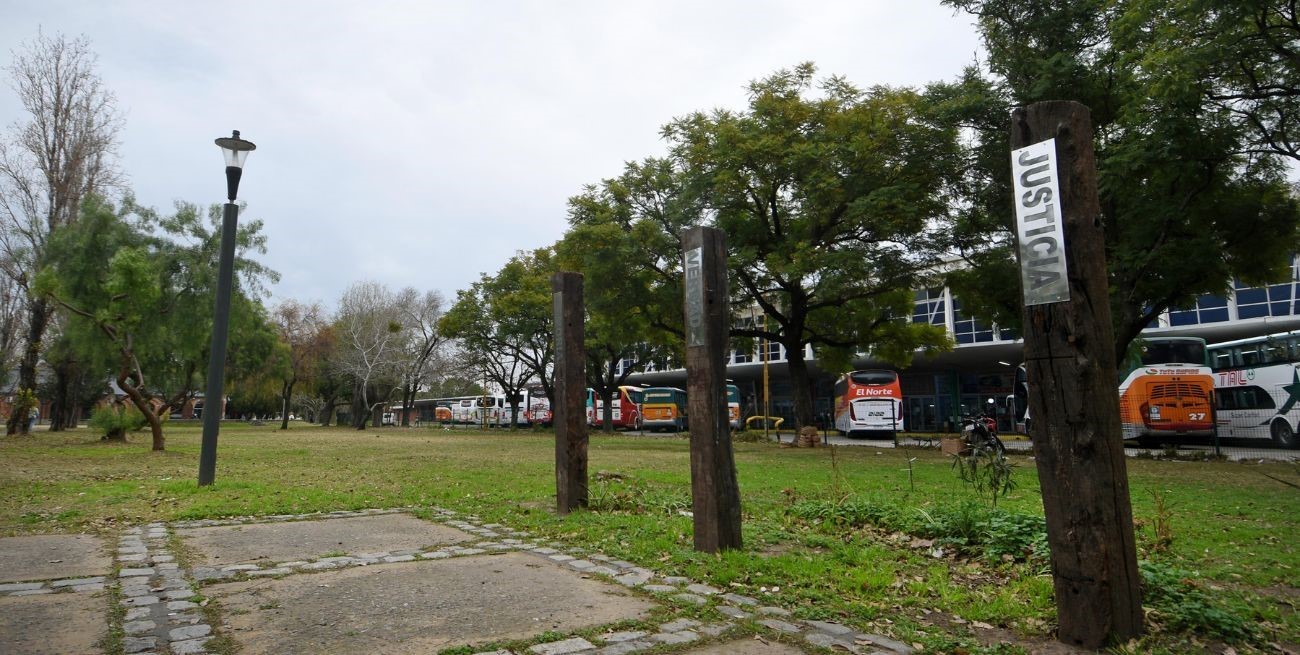 Proyectan un Paseo de la Memoria lleno de arte callejero, un sendero de luces y un túnel vegetal