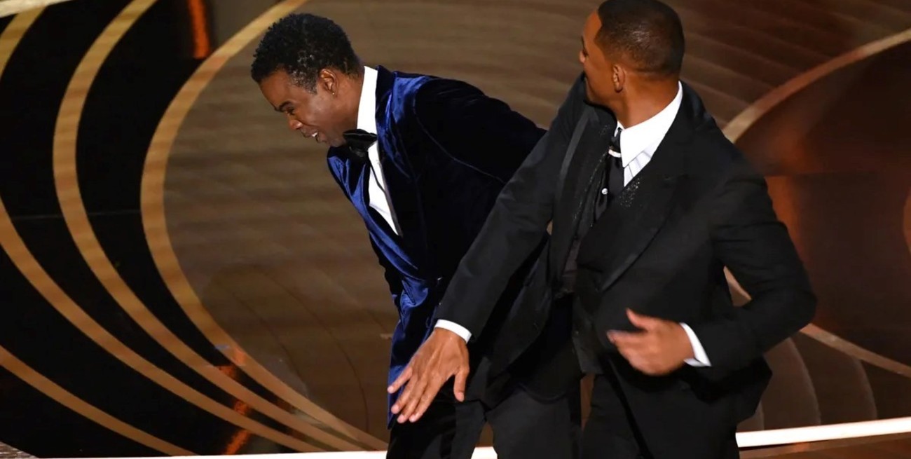 “Fue inaceptable": las disculpas públicas de Will Smith a Chris Rock por la cachetada en los Oscar