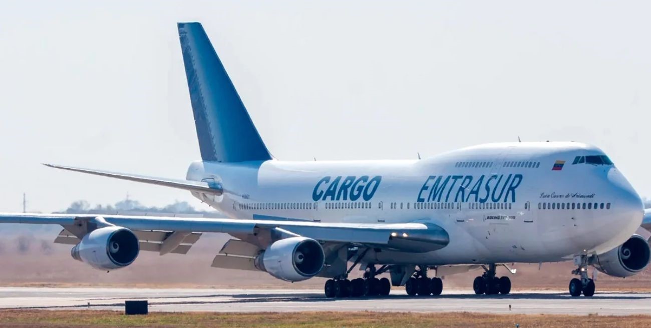 Los Iraníes y venezolanos del avión seguirán sin poder salir de Argentina