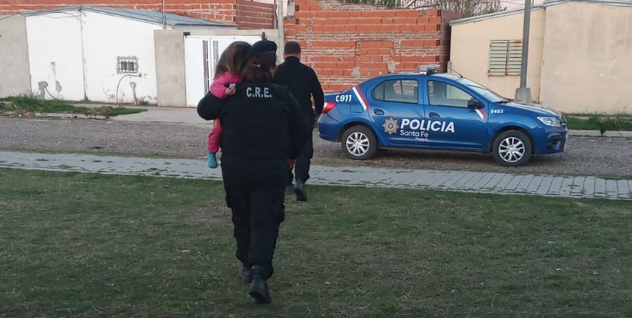 La GSI asistió a una nena de 3 años que deambulaba sola por la calle