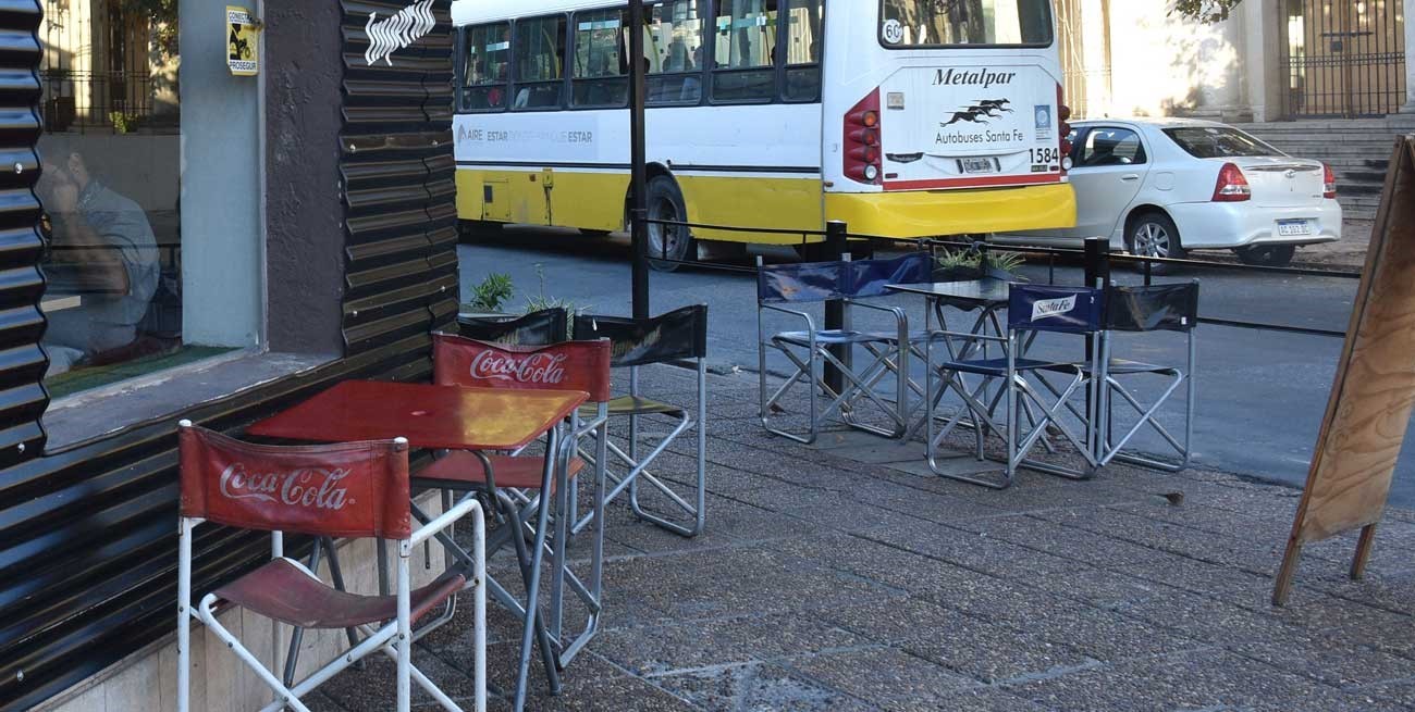 Pánico por un tiroteo en inmediaciones de San Jerónimo y bulevar Pellegrini