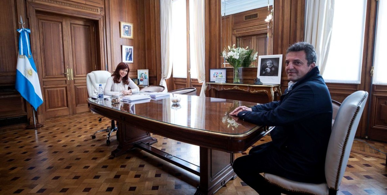 Cristina Kirchner se reunió con Sergio Massa en el Senado