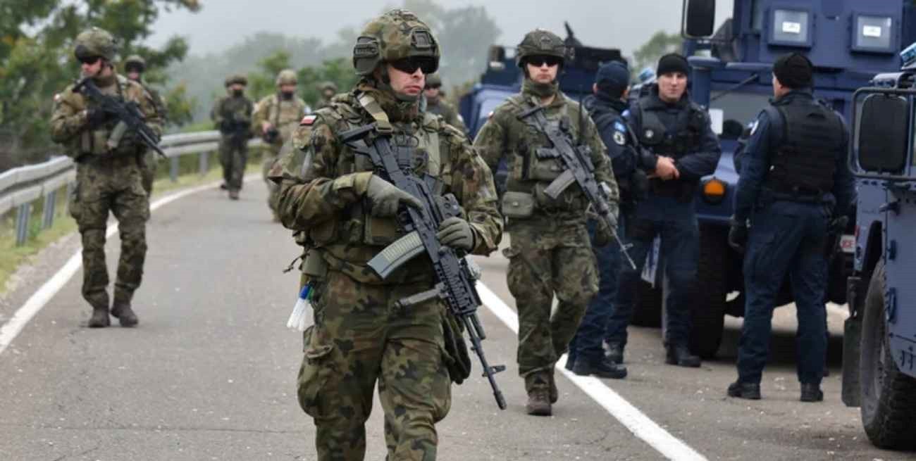 Tensión entre Kosovo y Serbia: cierran fronteras y la OTAN advierte que podría intervenir