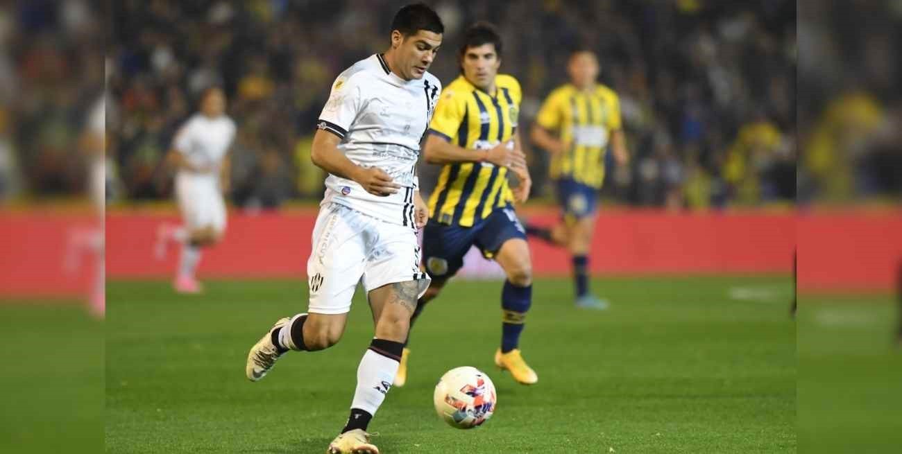 Central Córdoba goleó a Rosario Central por 3 a 0 En el Gigante de Arroyito y salió de zona de descenso