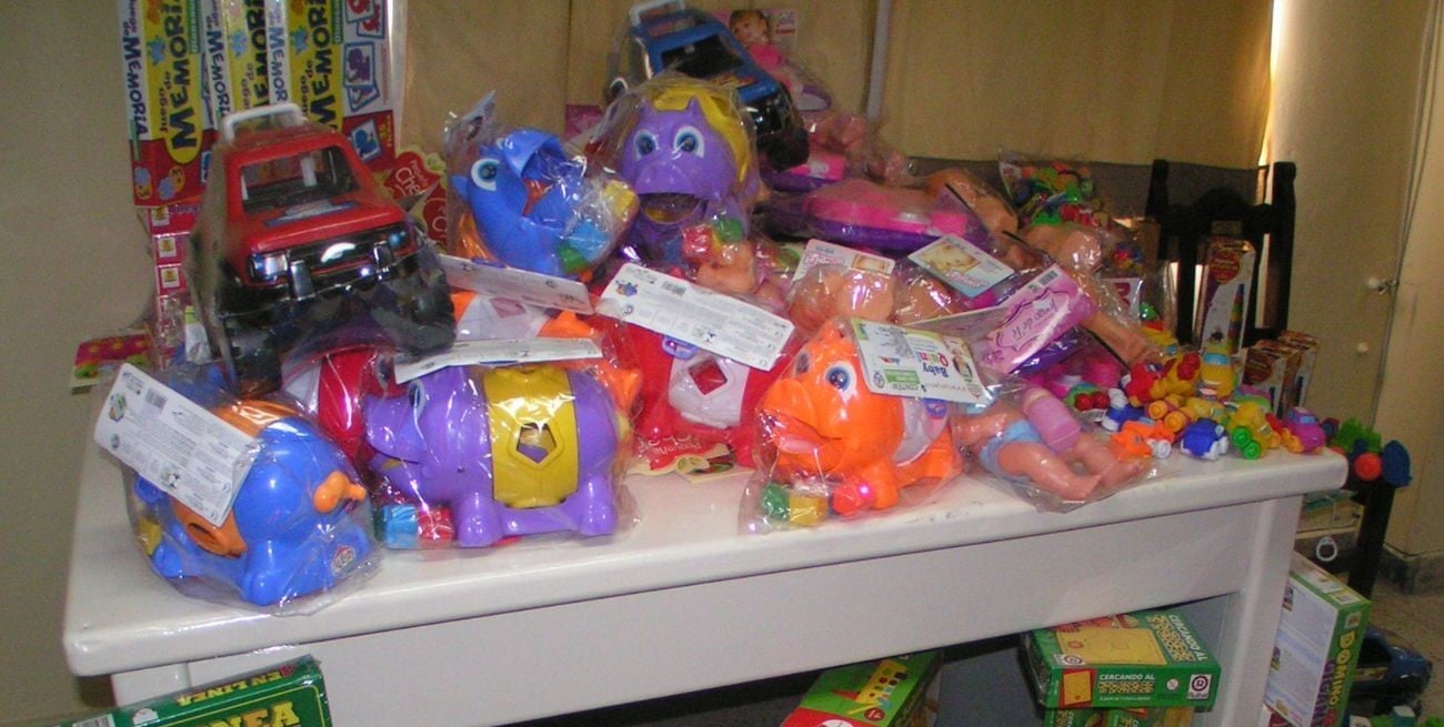 Campaña solidaria: un corte de cabello por un juguete
