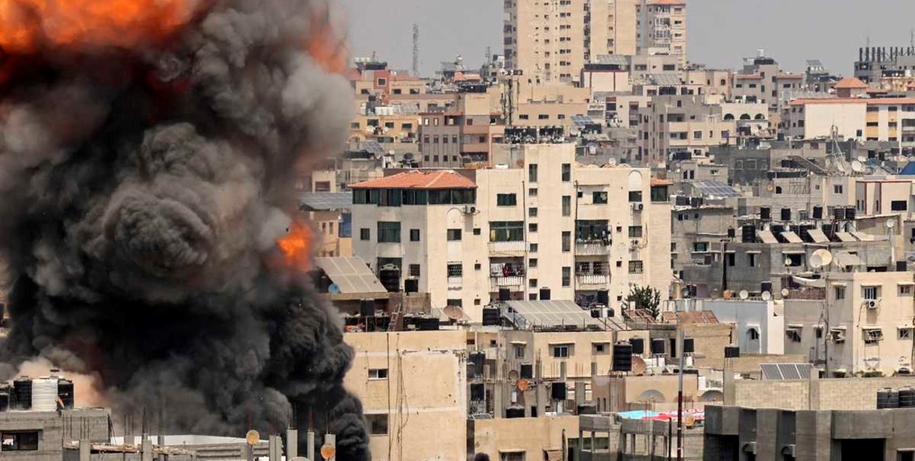 Al menos 12 muertos, entre ellos una niña, dejaron los ataques israelíes contra la Franja de Gaza