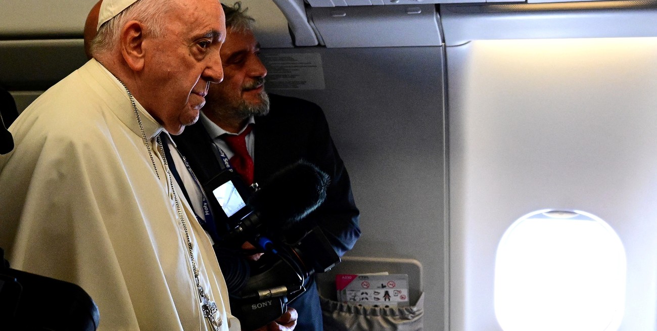 Francisco se reunió con el embajador ucraniano ante el Vaticano