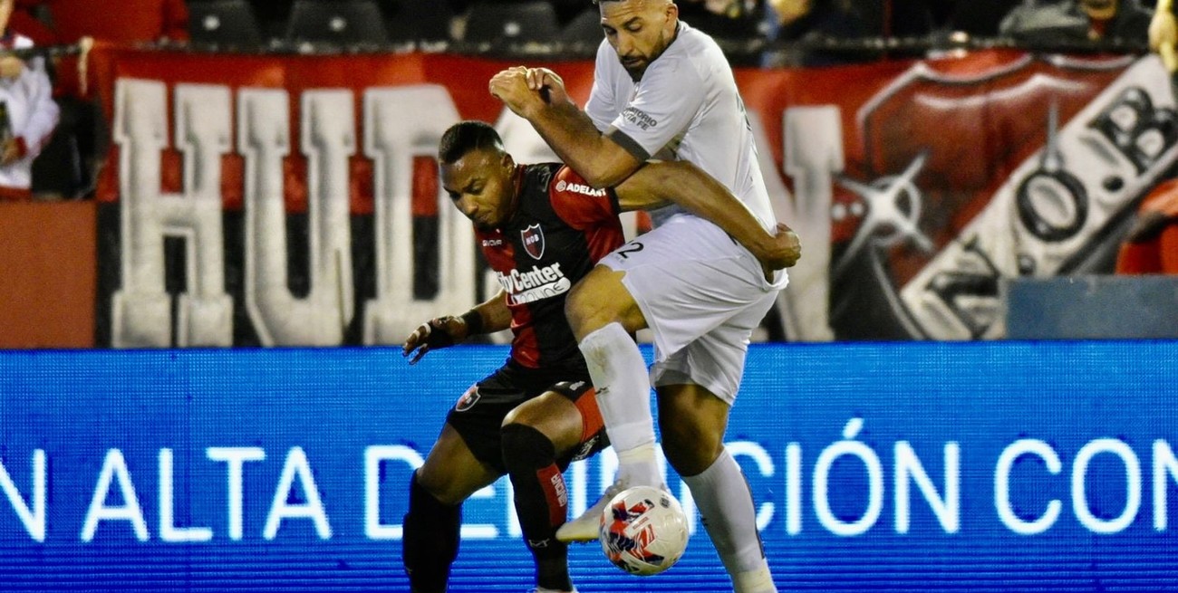 Colón empata con Newell's en Rosario
