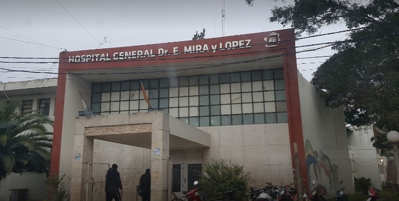 Lo detuvieron y murió en el Mira y López: investigan un brote psicótico